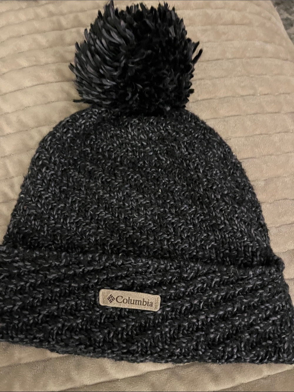 Columbia Black Knit Pom Beanie